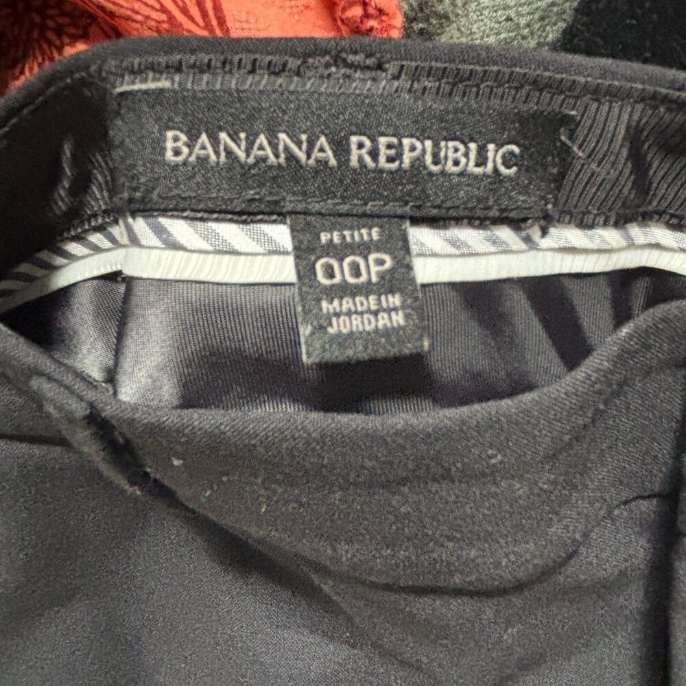 BANANA REPUBLIC black suit: JACKET (0P) and 2x PANTS (00P and 0P) Dry Cleaned - Picture 10 of 15